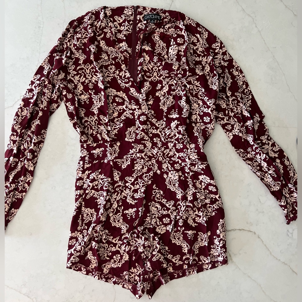 Catch Me long sleeve romper, never worn, size small